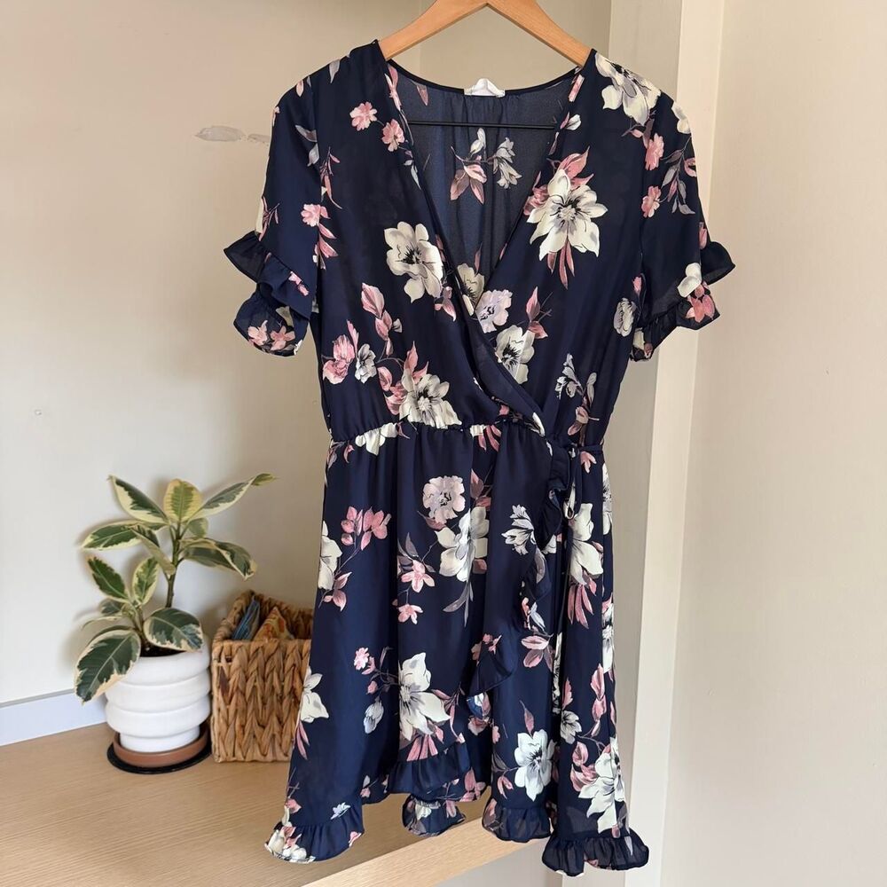 Sienna Sky Floral Navy Wrap Style Ruffle Dress size Medium EUC